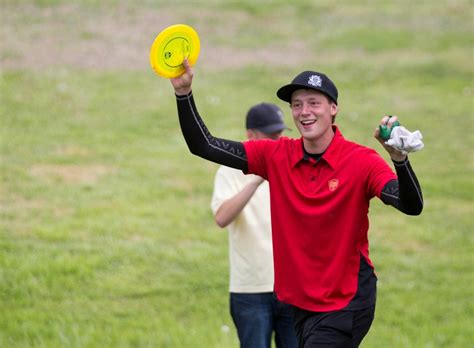 It's a distance driver and (checks notes) the first 12 speed distance driver in the Axiom lineup!? Expect more of these beautiful <b>Simon</b> <b>Lizotte</b> lineup and logo. . Simon lizotte disc